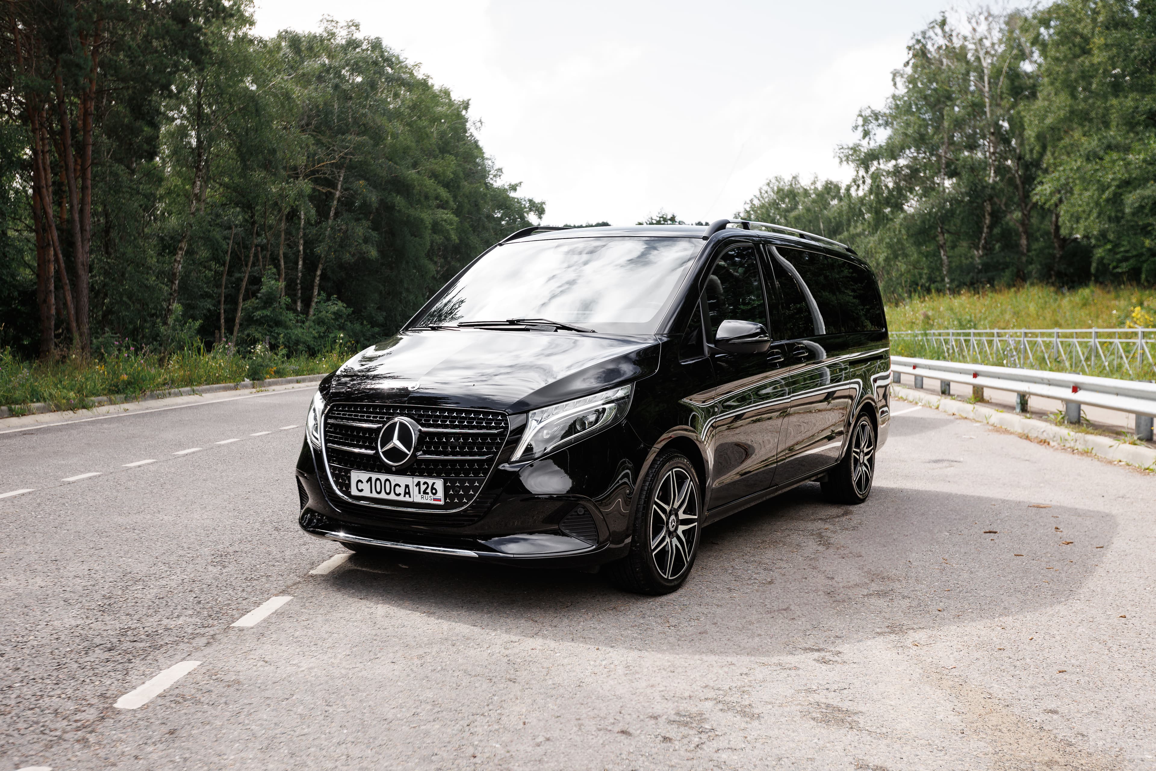 Mercedes V-Class W447